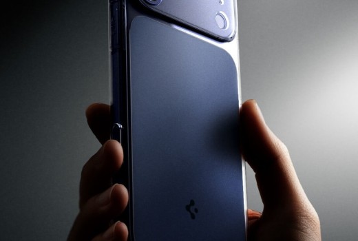 Τα Premium Αξεσουάρ που Μεταμορφώνουν το Smartphone σας